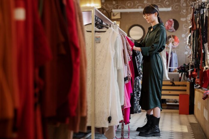 women's fashion retailer